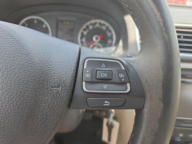 Photo of 2013 Opera Red Metallic Volkswagen Passat