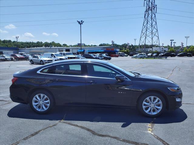 Photo of 2019 Mosaic Black Metallic Chevrolet Malibu