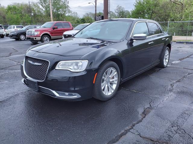 2017 Chrysler 300C