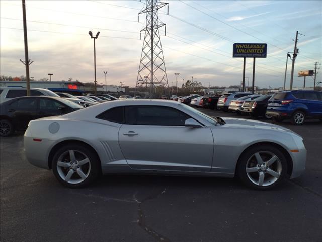 Photo of 2010 Silver Ice Metallic Chevrolet Camaro