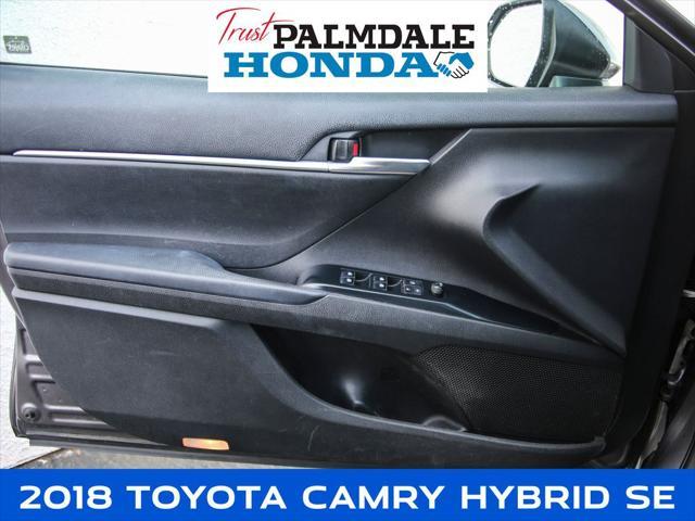 Photo of 2018 Predawn Gray Mica Toyota Camry Hybrid