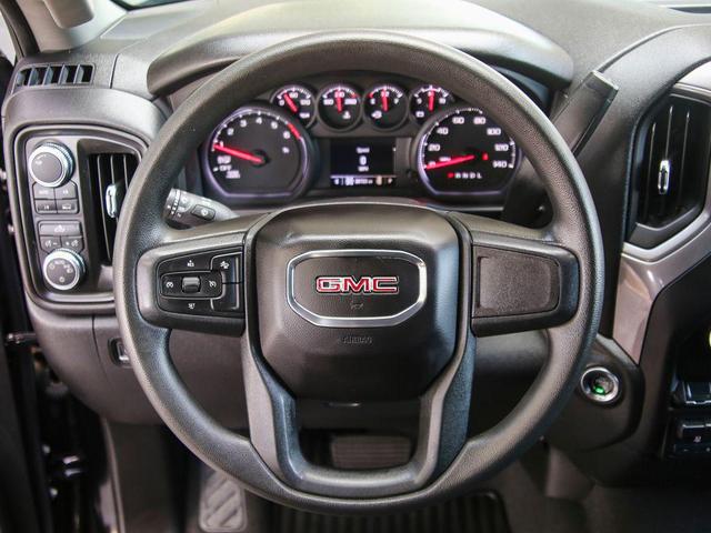 Photo of 2024 Onyx Black GMC Sierra 1500