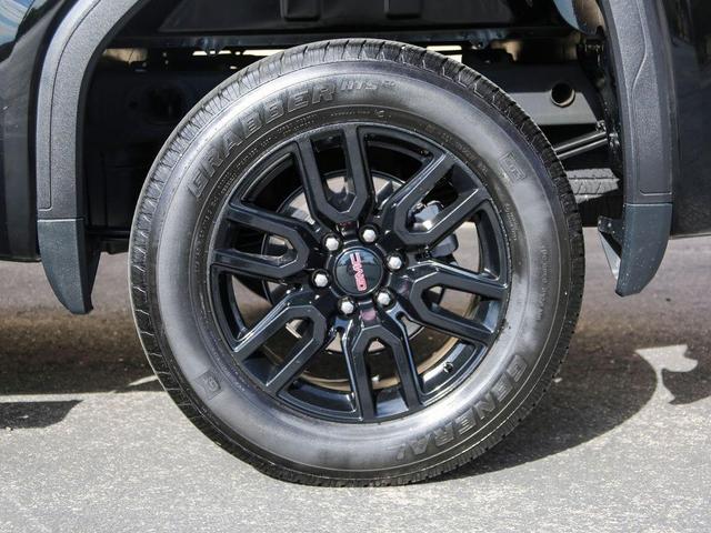 Photo of 2024 Onyx Black GMC Sierra 1500
