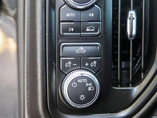 Photo of 2024 Onyx Black GMC Sierra 1500