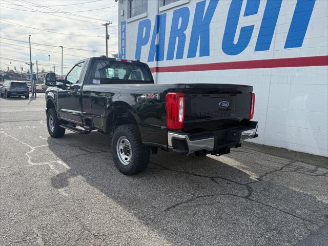 Photo of 2025 Agate Black Ford F-250