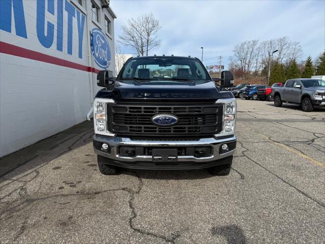 Photo of 2025 Agate Black Ford F-250