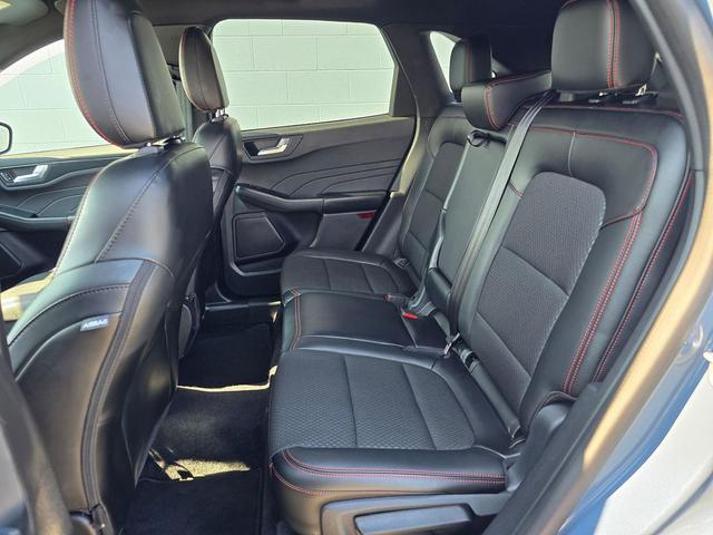 Photo of 2024 Vapor Blue Metallic Ford Escape