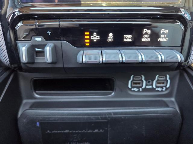 Photo of 2021 Maximum Steel Metallic Clearcoat RAM 1500