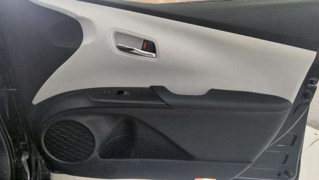 Photo of 2016 Black Toyota Prius