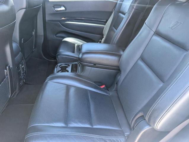 Photo of 2022 White Dodge Durango