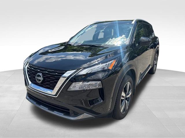 Photo of 2023 Super Black Nissan Rogue