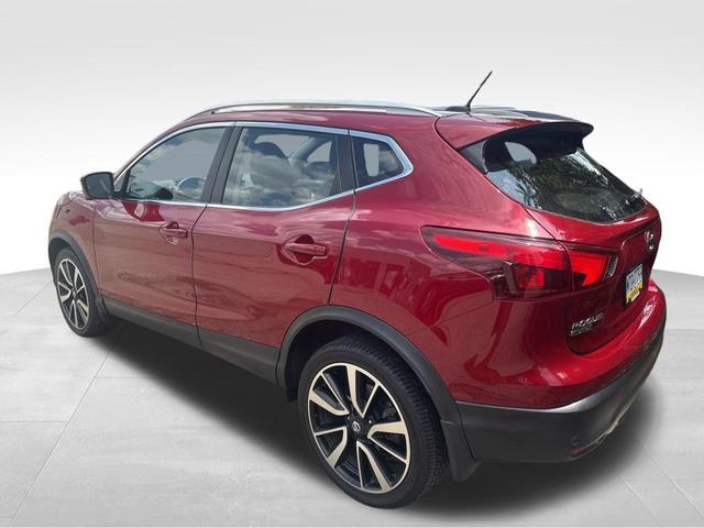 Photo of 2019 Scarlet Ember Tintcoat Nissan Rogue Sport
