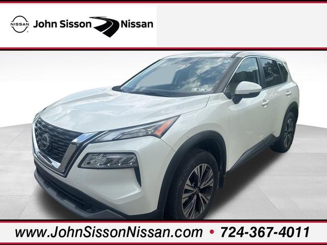 Photo of 2023 Pearl White Tricoat Nissan Rogue