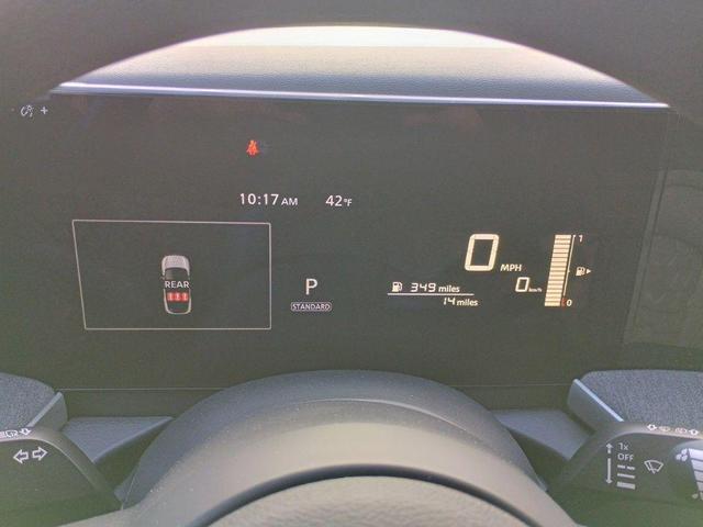 Photo of 2025 Scarlet Ember Tintcoat Nissan Kicks