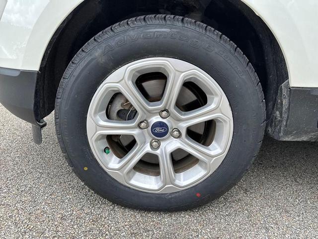 Photo of 2020 White Platinum Clearcoat Metallic Ford EcoSport