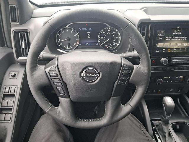 Photo of 2026 Glacier White Nissan Frontier