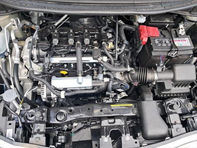 Photo of 2025 Brilliant Silver Metallic Nissan Versa