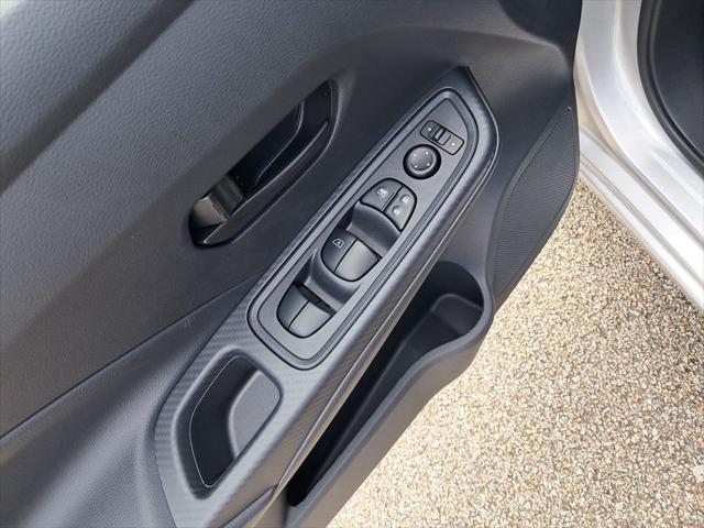 Photo of 2025 Brilliant Silver Metallic Nissan Versa