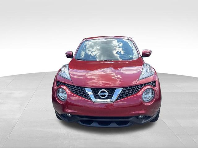 Photo of 2015 Cayenne Red Nissan Juke