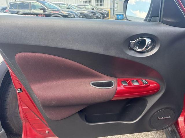 Photo of 2015 Cayenne Red Nissan Juke