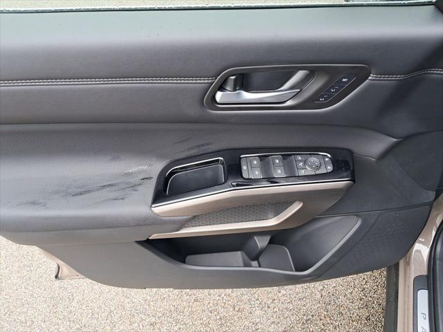 Photo of 2025 Baja Storm Nissan Pathfinder