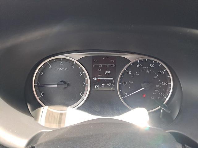 Photo of 2025 Gun Metallic Nissan Kicks