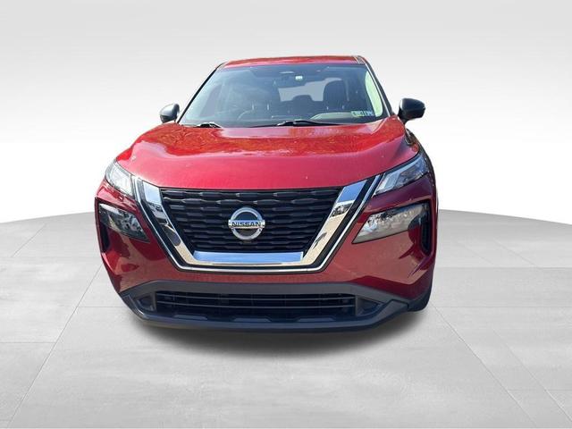 Photo of 2021 Scarlet Ember Tintcoat Nissan Rogue