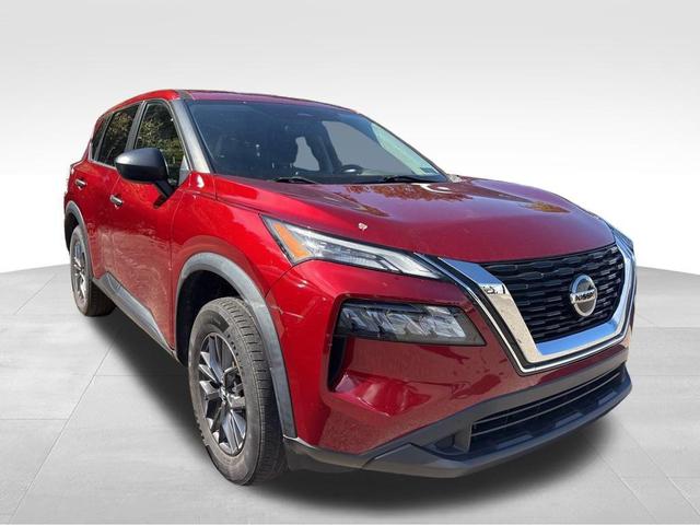 Photo of 2021 Scarlet Ember Tintcoat Nissan Rogue