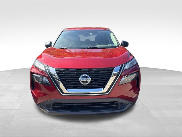 Photo of 2021 Scarlet Ember Tintcoat Nissan Rogue