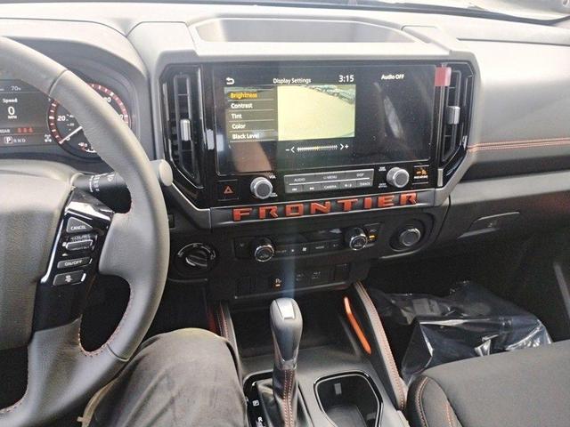 Photo of 2025 Super Black Nissan Frontier