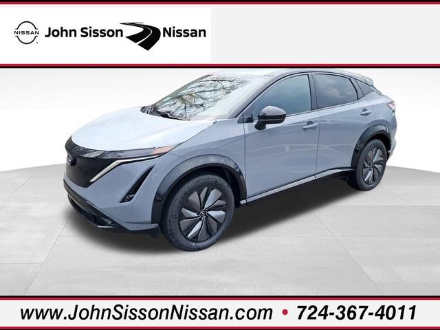 Photo of 2025 Boulder Gray Pearl/Black Diamond Pearl Nissan ARIYA