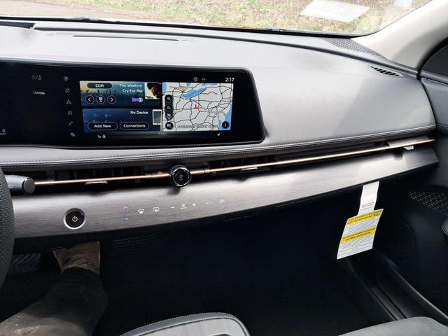 Photo of 2025 Boulder Gray Pearl/Black Diamond Pearl Nissan ARIYA