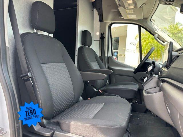 Photo of 2023 OXFORD WHITE Ford Transit-350