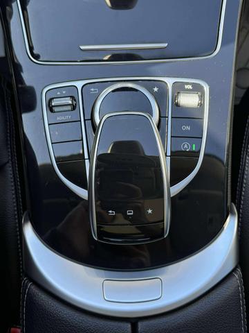 Photo of 2015 Black Mercedes-Benz C-Class