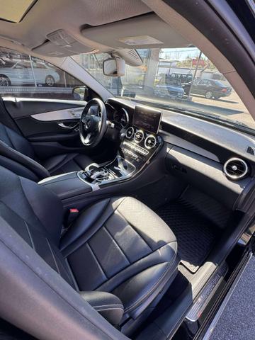 Photo of 2015 Black Mercedes-Benz C-Class