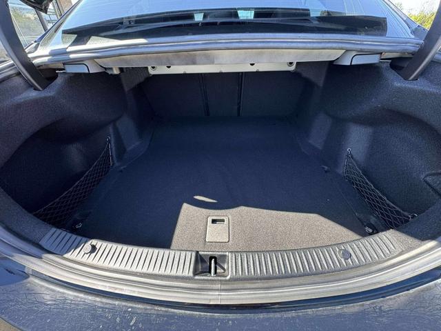 Photo of 2015 Black Mercedes-Benz C-Class