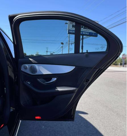 Photo of 2015 Black Mercedes-Benz C-Class