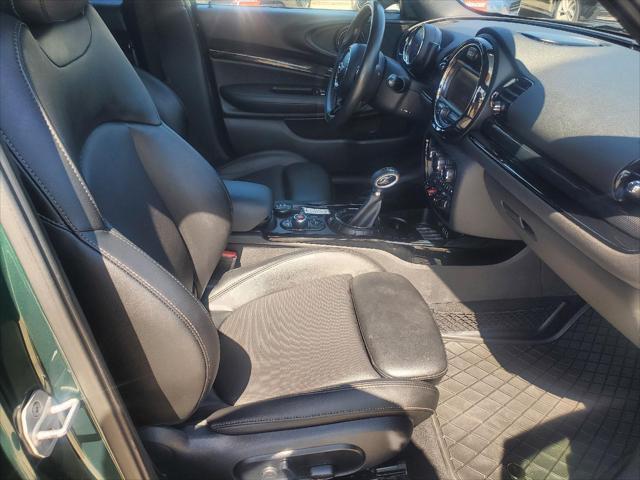 Photo of 2017 British Racing Green Metallic MINI Clubman