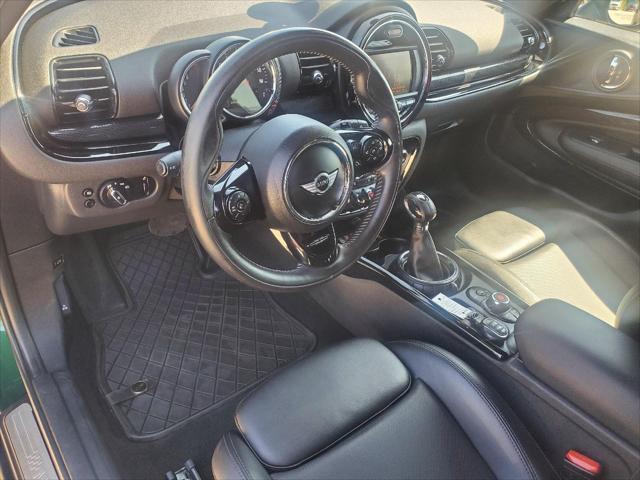 Photo of 2017 British Racing Green Metallic MINI Clubman