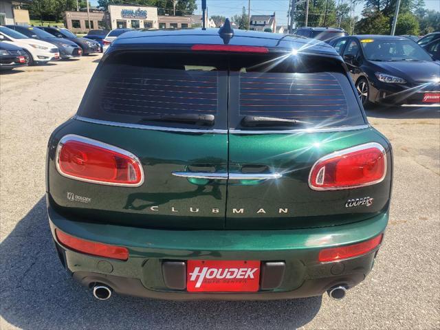 Photo of 2017 British Racing Green Metallic MINI Clubman
