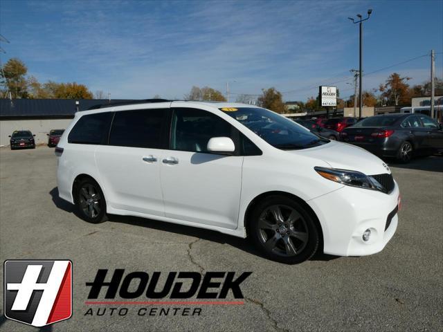 2017 Toyota Sienna