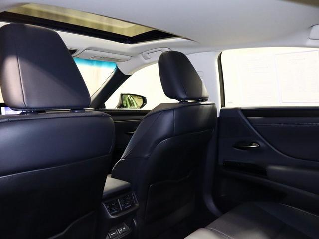 Photo of 2023 0212 Lexus ES 350