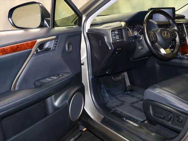 Photo of 2021 Atomic Silver Lexus RX 350
