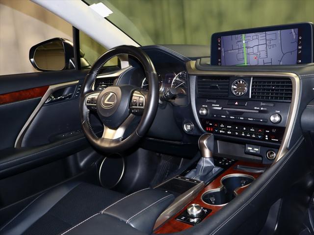 Photo of 2021 Atomic Silver Lexus RX 350