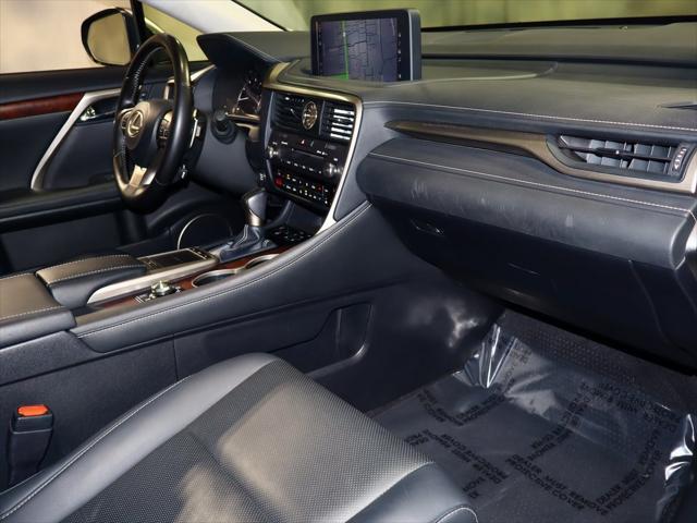 Photo of 2021 Atomic Silver Lexus RX 350