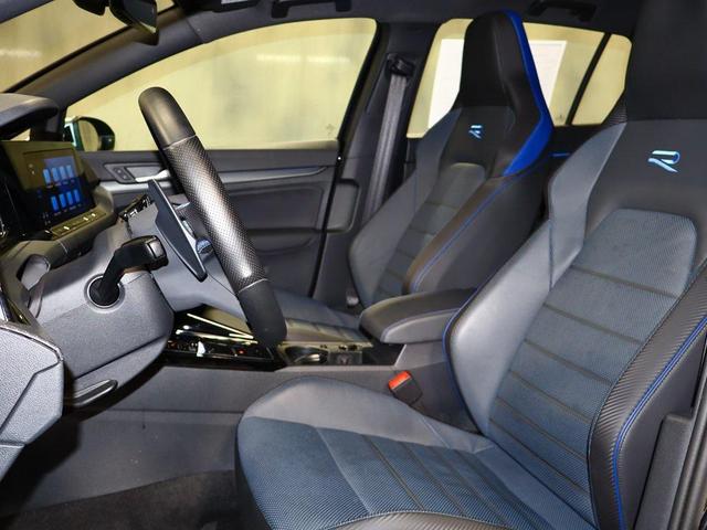 Photo of 2024 Black Volkswagen Golf R