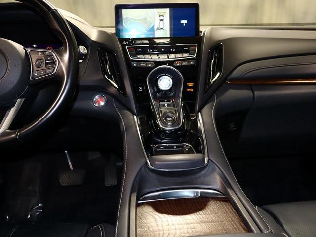 Photo of 2022 Majestic Black Pearl Acura RDX