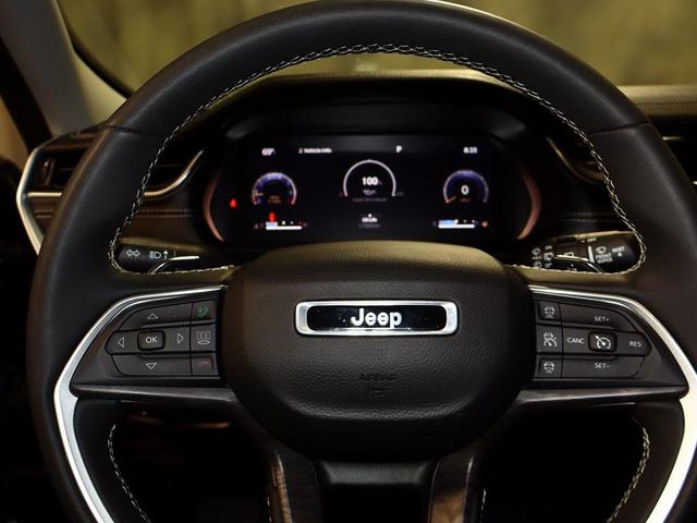 Photo of 2023 Midnight Sky Jeep Grand Cherokee
