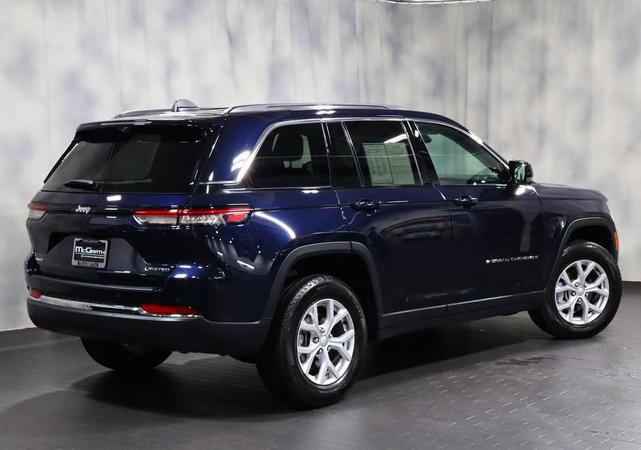 Photo of 2023 Midnight Sky Jeep Grand Cherokee