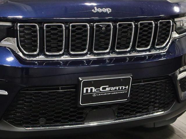 Photo of 2023 Midnight Sky Jeep Grand Cherokee
